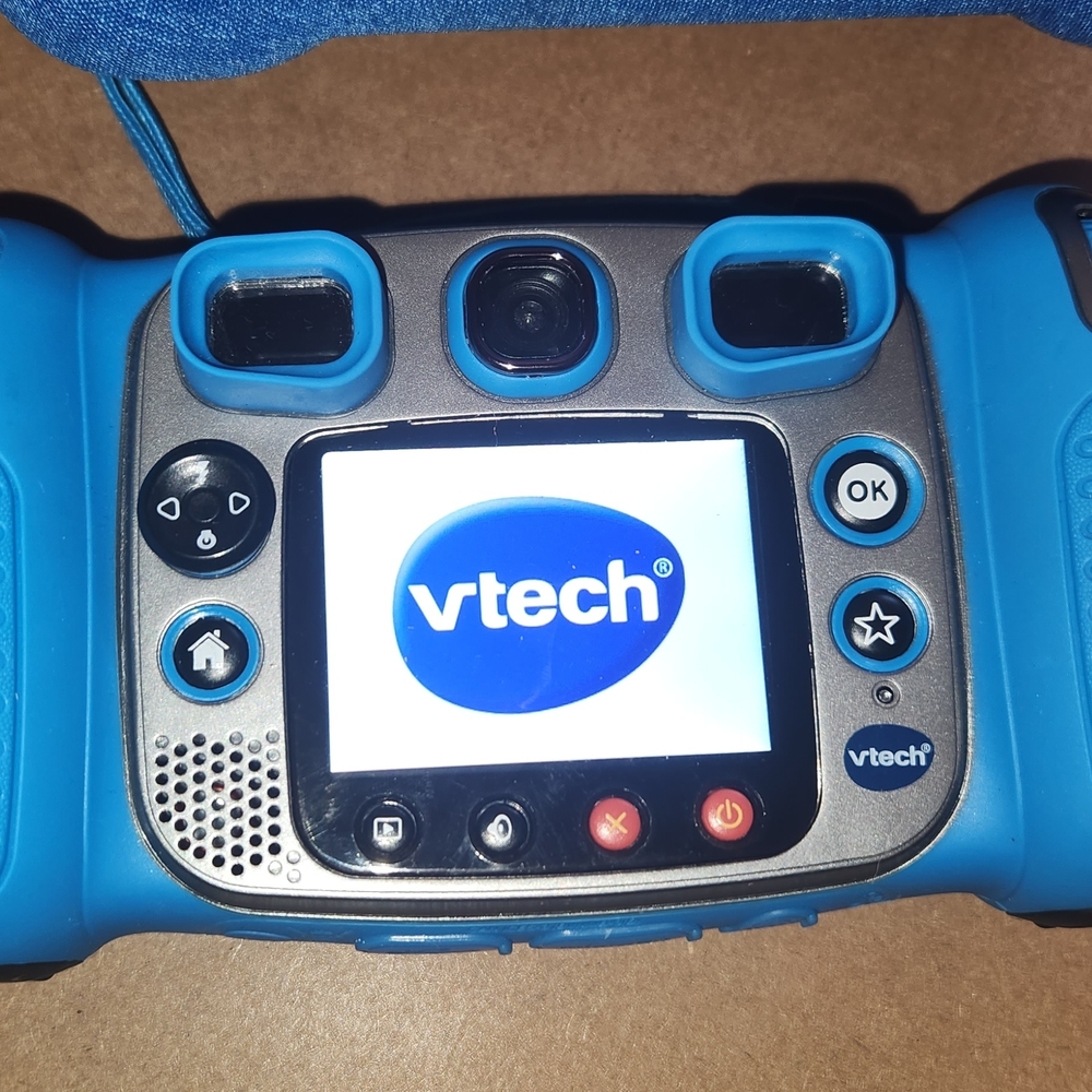 VTech Kidizoom Blue Simulated Camera - Picture 2 of 9
